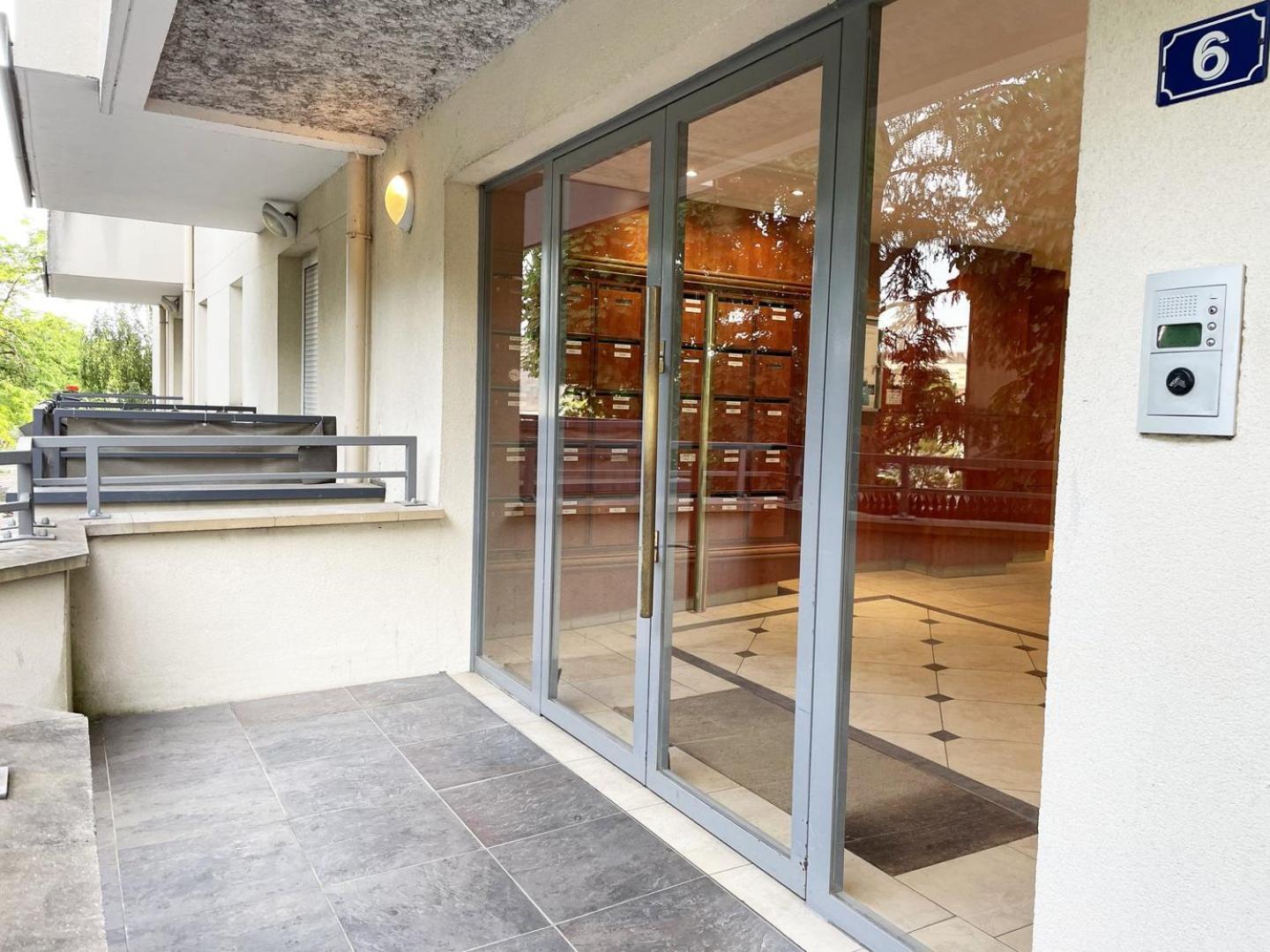 L'Estival - Free Parking Apartman Mainvilliers  Kültér fotó